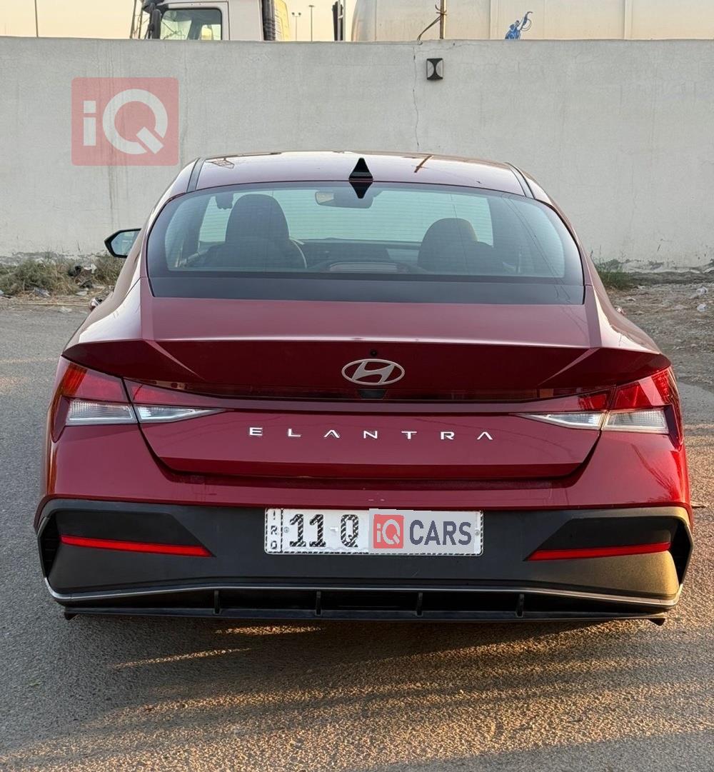 هیوندای ئەلەنترا